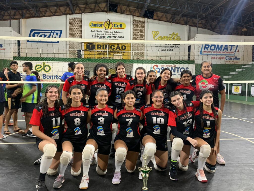 Equipes bonitenses participam de torneio de voleibol em preparação ao Jogos Escolares Estaduais