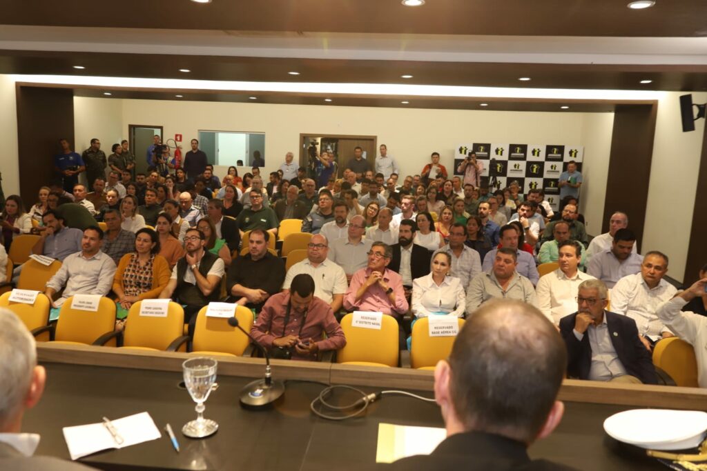 Prefeito Josmail participa da abertura de Workshop do Programa Calha Norte