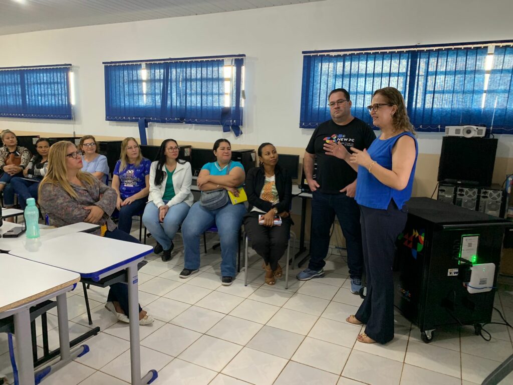 Bonito adquiri lousas digitais e chromebooks para auxiliar no aprendizado dos alunos da rede pública Bonito adquiri lousas digitais e chromebooks para auxiliar no aprendizado dos alunos da rede pública