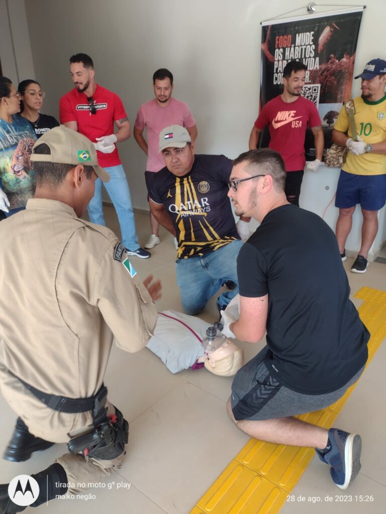 Guias recebem atualização de Noções Básicas de salvamento aquático e atendimento pré-hospitalar