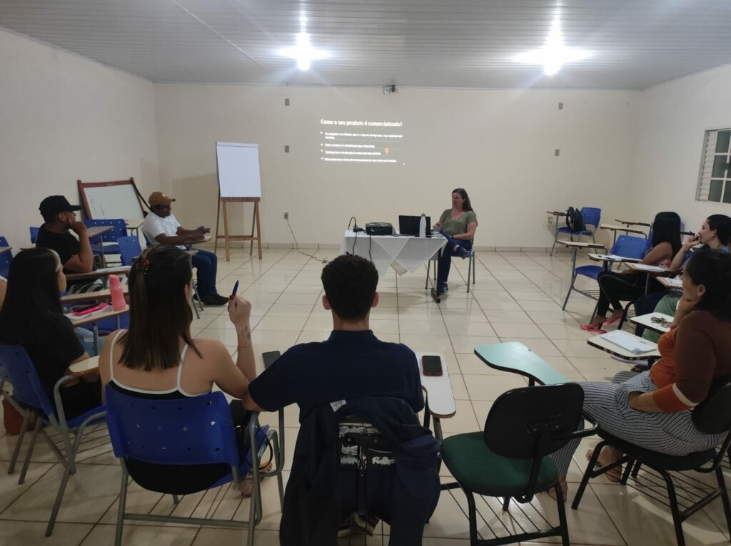 Sectur realiza cursos de Higiene e Manipulação de Alimentos e de Comida de Boteco Sectur realiza cursos de Higiene e Manipulação de Alimentos e de Comida de Boteco