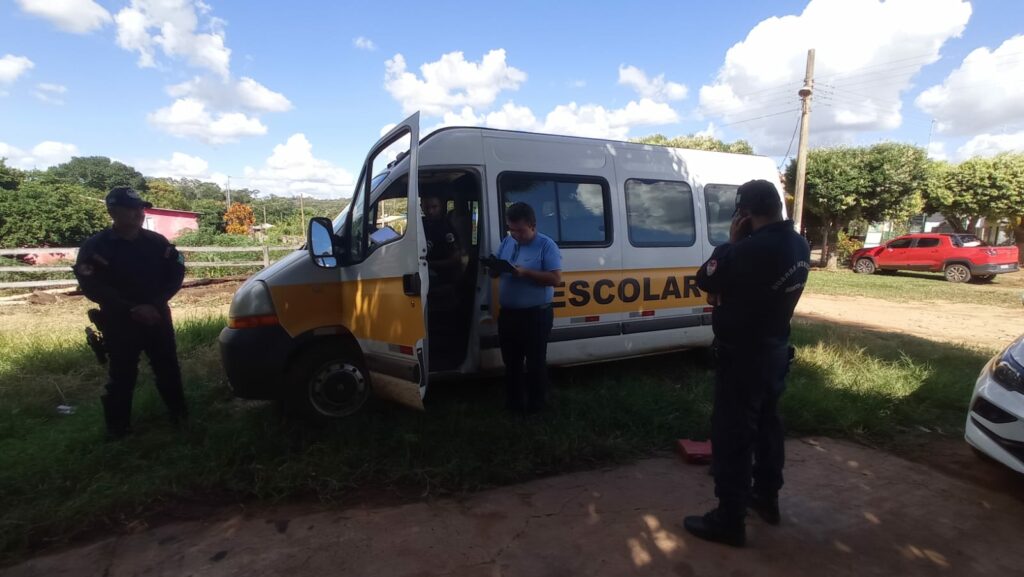 Demtrat e Guarda Municipal realizam vistoria no transporte escolar de Bonito