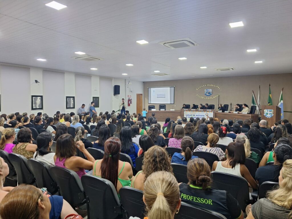 Saúde promove ação com palestras sobre o autismo em alusão ao Abril Azul