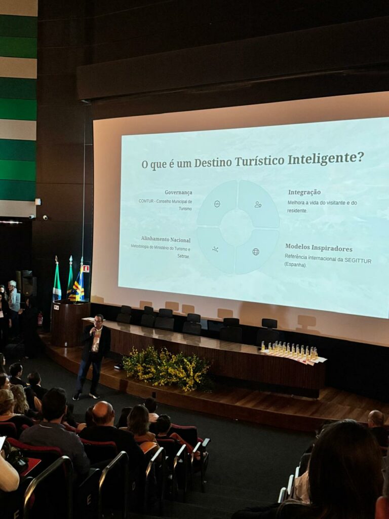 Bonito é destaque no 3º Congresso Sul-Mato-Grossense de Cidades Digitais e Inteligentes Bonito é destaque no 3º Congresso Sul-Mato-Grossense de Cidades Digitais e Inteligentes