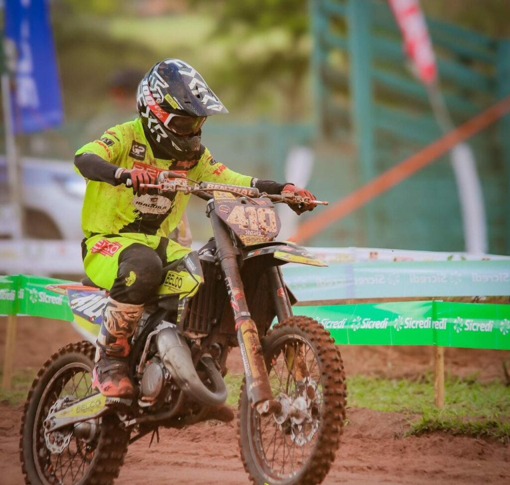 Jovem bonitense representa a cidade em Campeonato Brasileiro de Velocross no Paraná Jovem bonitense representa a cidade em Campeonato Brasileiro de Velocross no Paraná