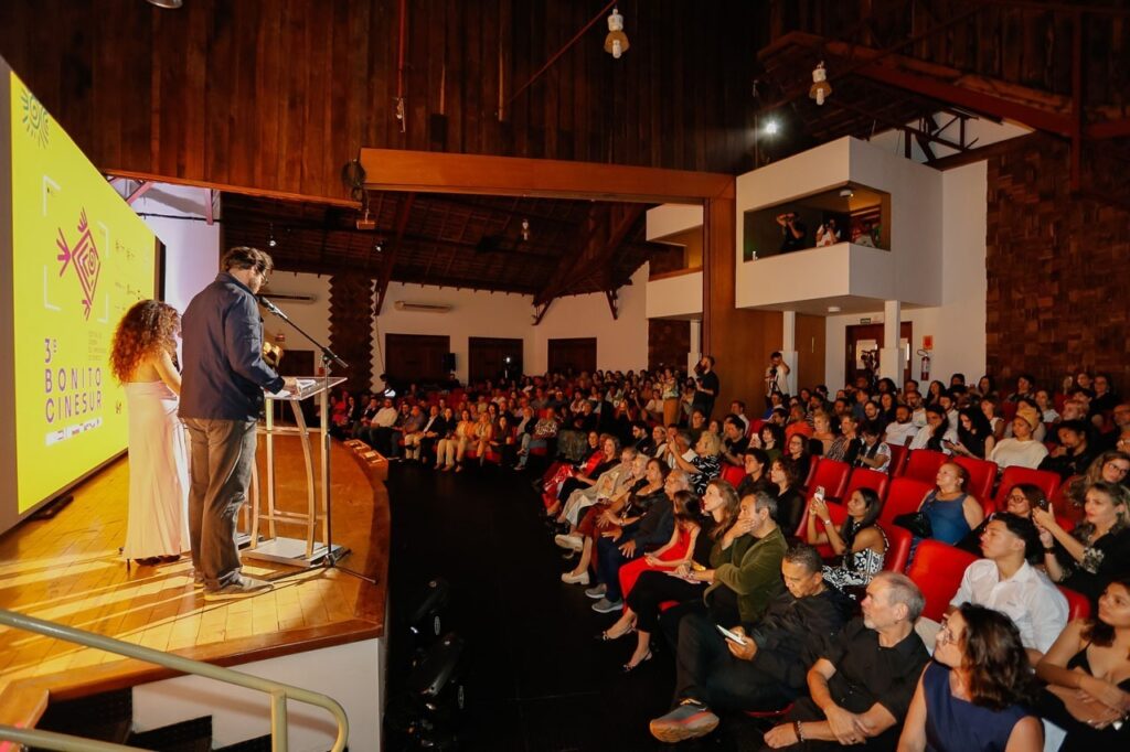 Festival Bonito CineSur impulsiona o comércio e movimenta a economia da cidade