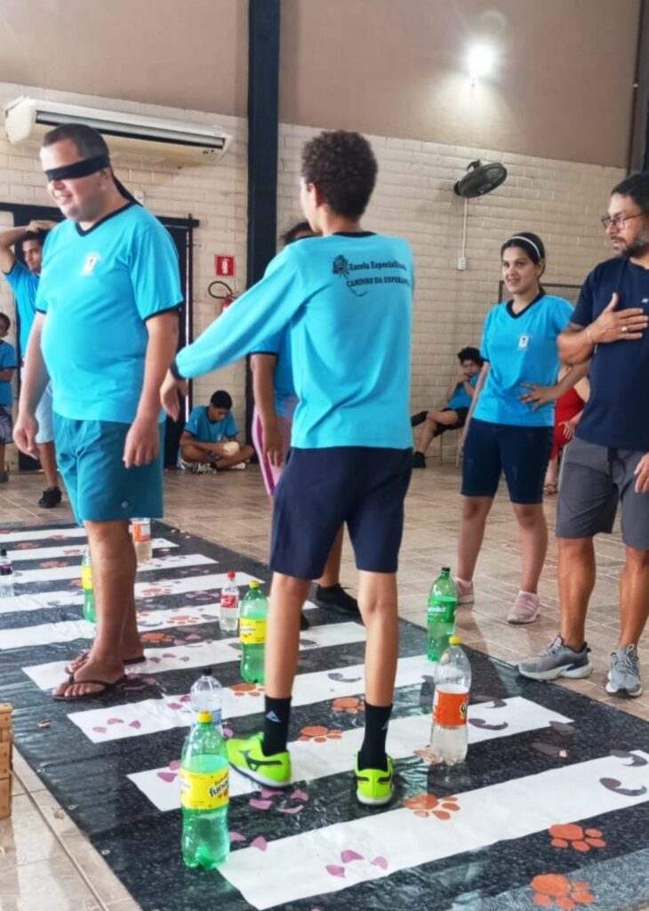 Alunos da Pestalozzi aprendem sobre segurança no trânsito em ação da Guarda Municipal Alunos da Pestalozzi aprendem sobre segurança no trânsito em ação da Guarda Municipal