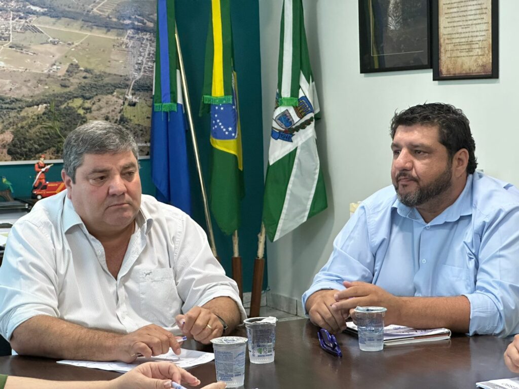 Prefeito Josmail Rodrigues reúne secretariado e destaca compromisso com a responsabilidade e eficiência na gestão Prefeito Josmail Rodrigues reúne secretariado e destaca compromisso com a responsabilidade e eficiência na gestão