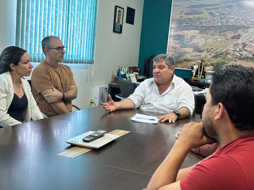 Prefeito Josmail Rodrigues reúne secretariado e destaca compromisso com a responsabilidade e eficiência na gestão Prefeito Josmail Rodrigues reúne secretariado e destaca compromisso com a responsabilidade e eficiência na gestão