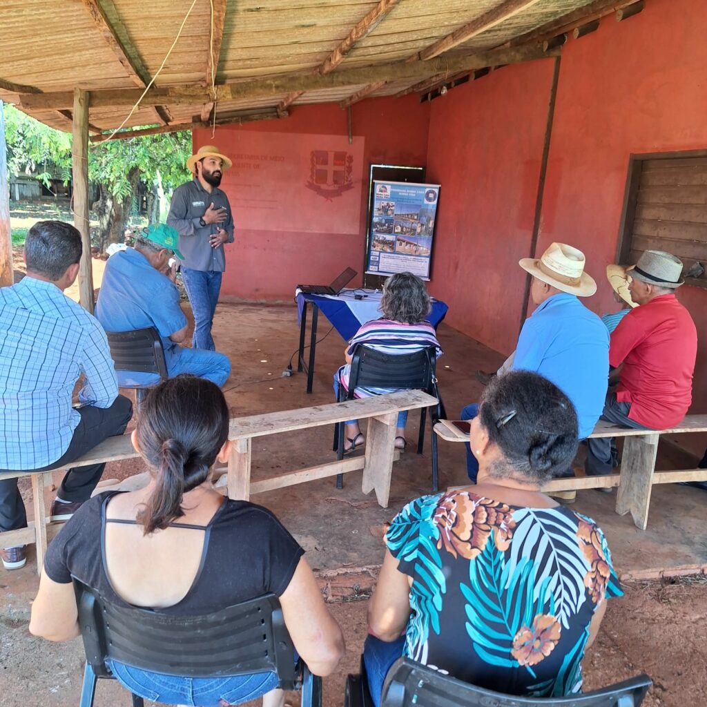 Prefeitura de Bonito promove palestra sobre meio ambiente e uso sustentável dos recursos naturais para moradores de assentamentos
