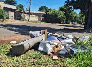Prefeitura de Bonito repudia descarte irregular de lixo na Rua Cândido Luiz Braga Category Template 1
