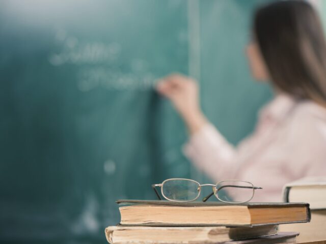 Secretaria de Educação abre inscrições para banco de reserva de professores em 2026