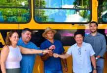 Prefeitura de Bonito entrega novo ônibus escolar para reforçar a rede municipal de ensino