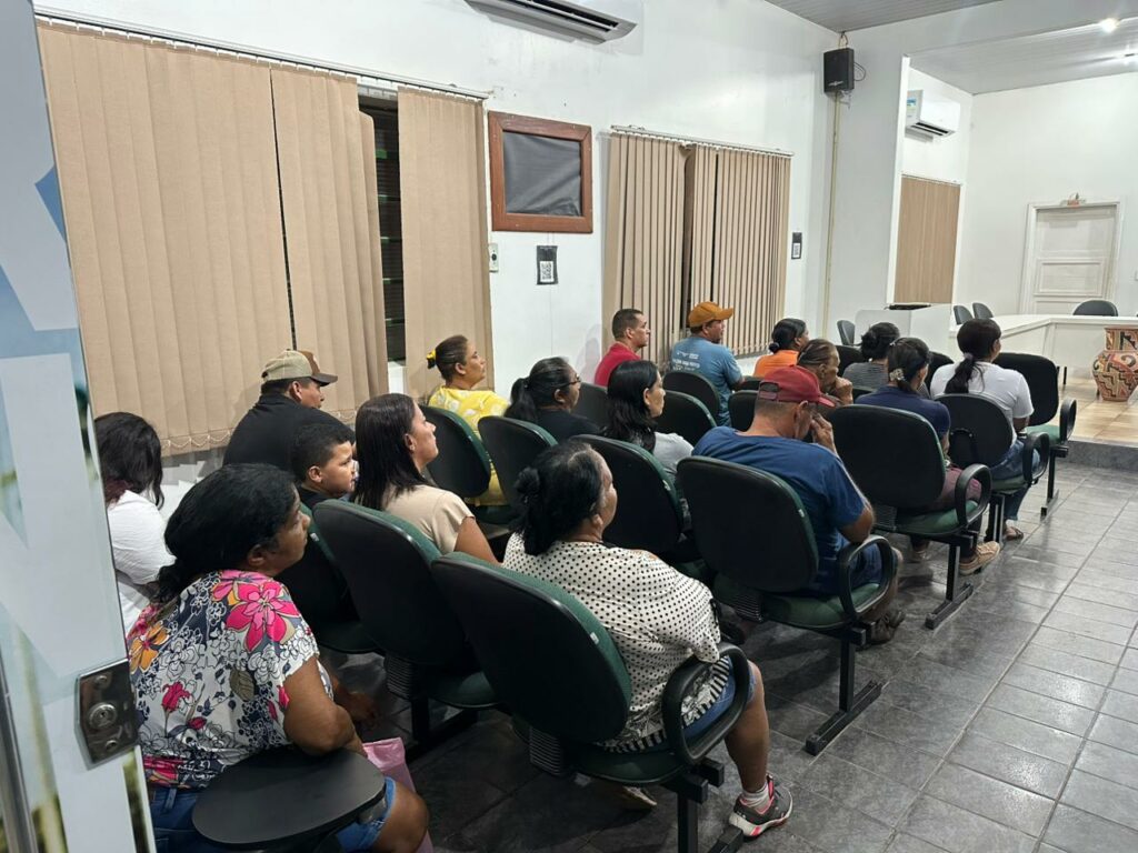 Prefeitura de Bonito reúne moradores do Jardim Atlântico e Rio Bonito para lançamento do Programa Lar Legal Prefeitura de Bonito reúne moradores do Jardim Atlântico e Rio Bonito para lançamento do Programa Lar Legal