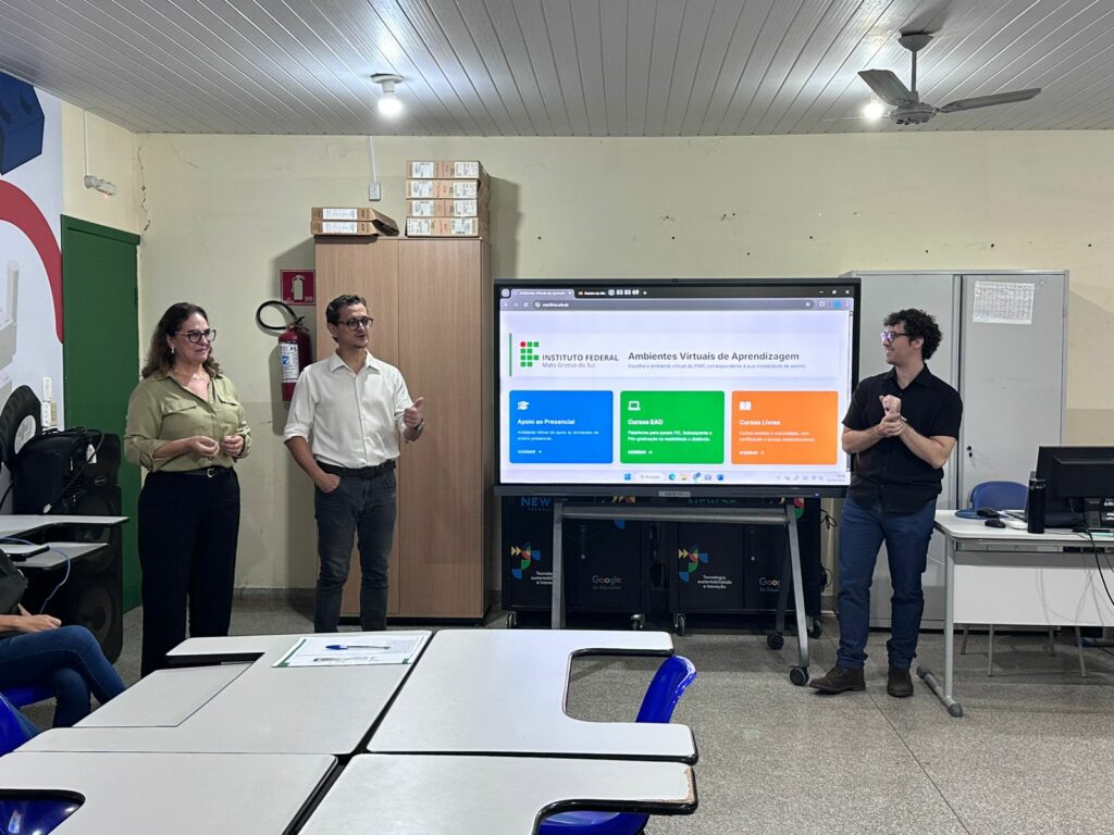 Aula inaugural marca início dos cursos de Administração e Logística em Bonito