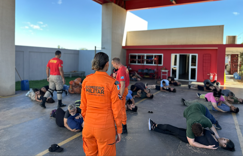 SECTUR e Corpo de Bombeiros promovem curso voltado ao atendimento de emergências e salvamento aquático