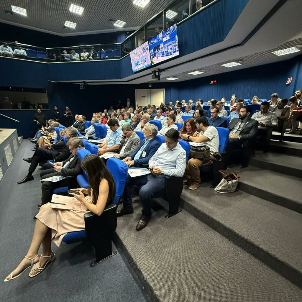 Bonito adere ao Pacto pela Sustentabilidade e pela Resiliência Climática dos Municípios de Mato Grosso do Sul Bonito adere ao Pacto pela Sustentabilidade e pela Resiliência Climática dos Municípios de Mato Grosso do Sul