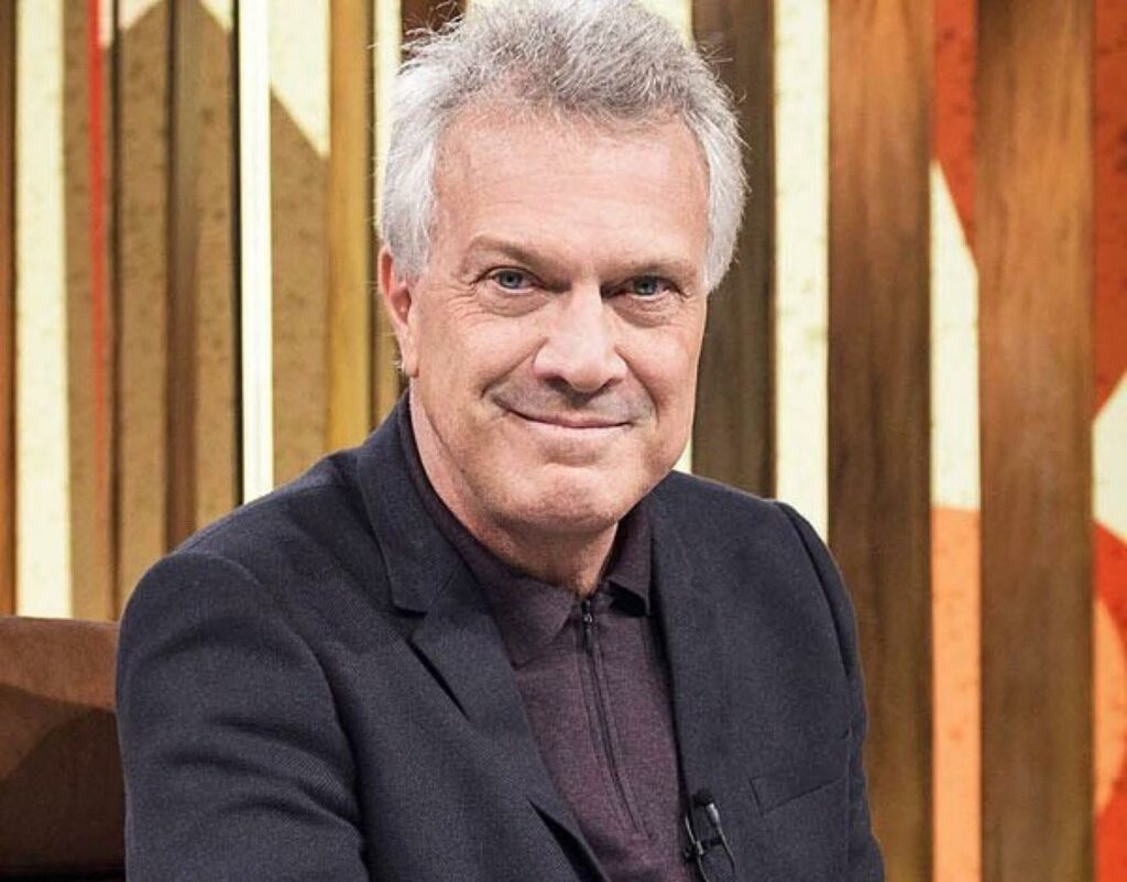 Pedro Bial é confirmado como atração da 10ª FLIB em Bonito Pedro Bial é confirmado como atração da 10ª FLIB em Bonito