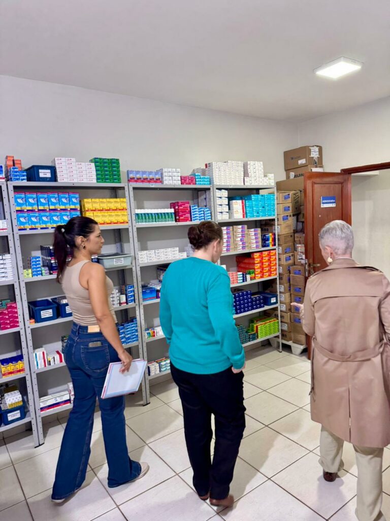 Modelo de gestão da Farmácia Municipal de Bonito atrai visita de equipe de Miranda Modelo de gestão da Farmácia Municipal de Bonito atrai visita de equipe de Miranda
