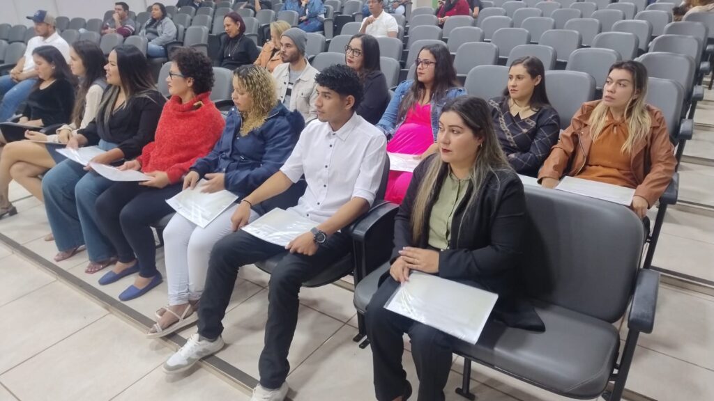 IFMS diploma 27 estudantes dos cursos técnicos em Administração e Logística no polo de Bonito