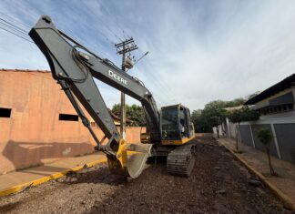 Obras de reconstrução asfáltica começam no BNH e Jardim Andrea Category Template 1
