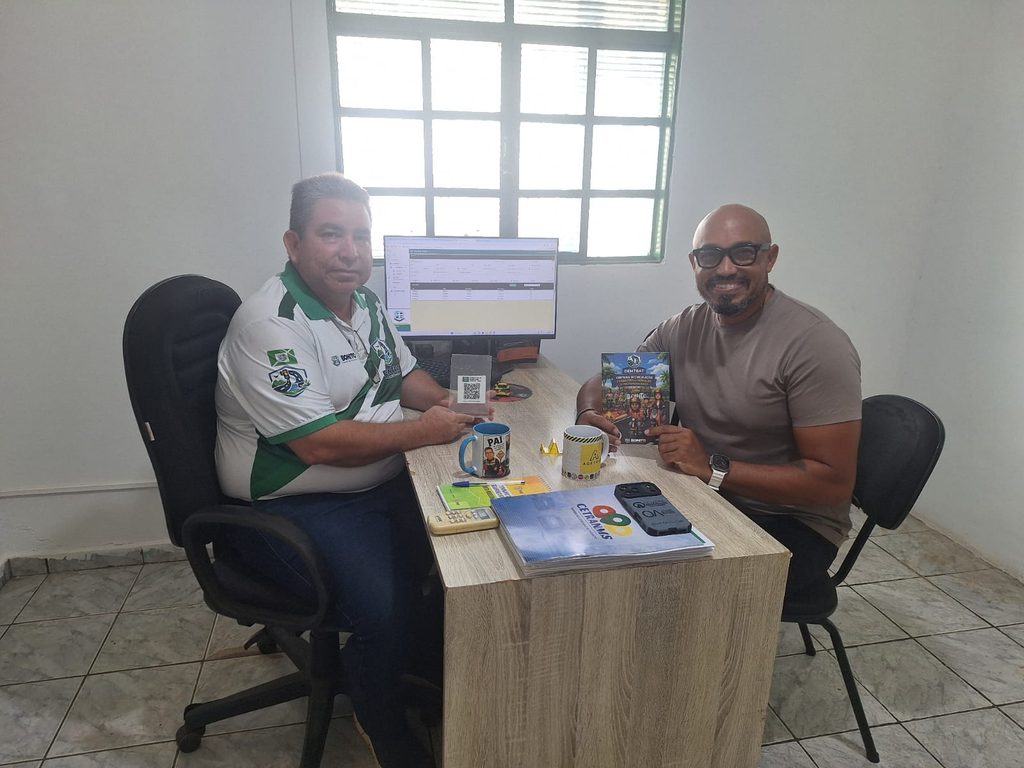 DEMTRAT recebe presidente do IBDTrânsito para apresentar iniciativas do município DEMTRAT recebe presidente do IBDTrânsito para apresentar iniciativas do município