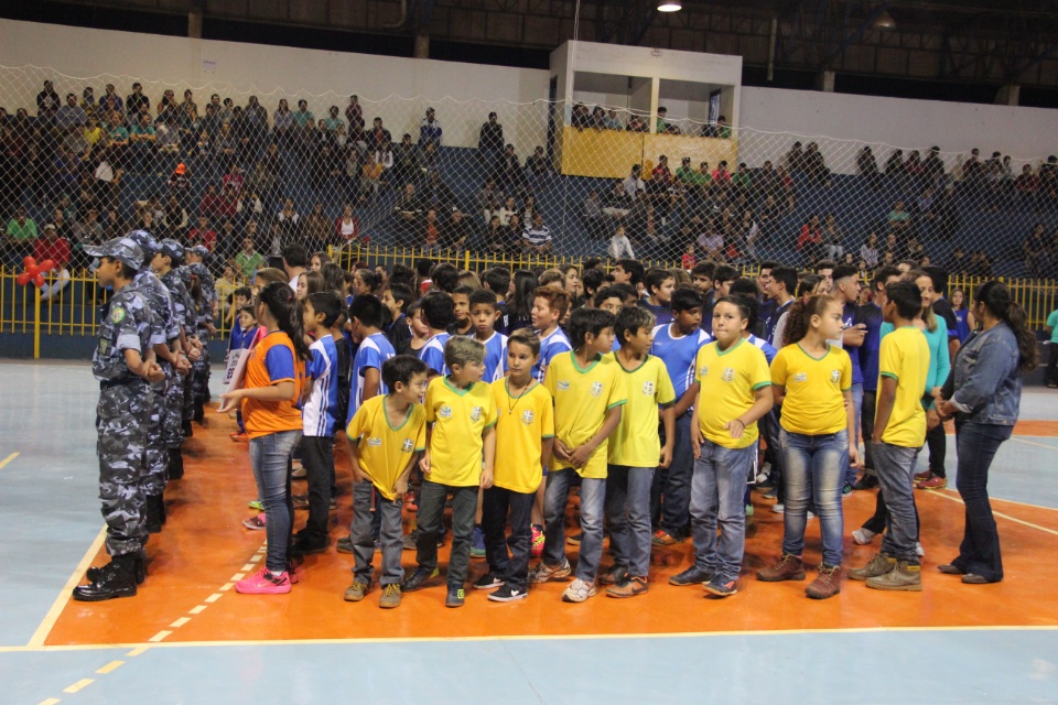 Jogos Escolares de Bonito foram abertos nesta segunda-feira