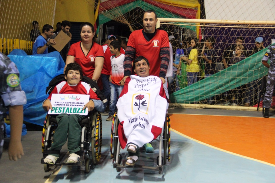 Jogos Escolares de Bonito foram abertos nesta segunda-feira
