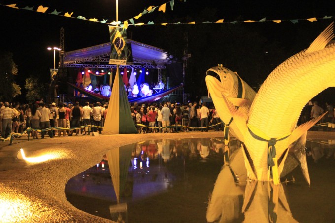 2ª Festa das Tradições leva grande público à Praça da Liberdade