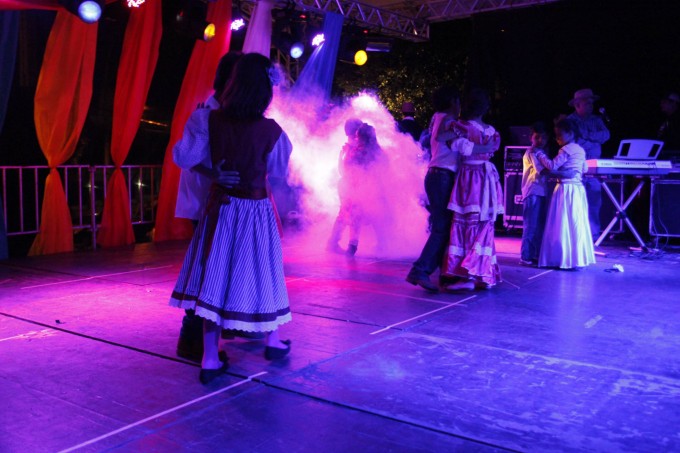 2ª Festa das Tradições leva grande público à Praça da Liberdade