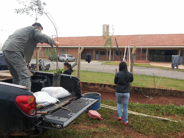 Acadêmicos da UFMS recebem apoio da SEMA em projeto