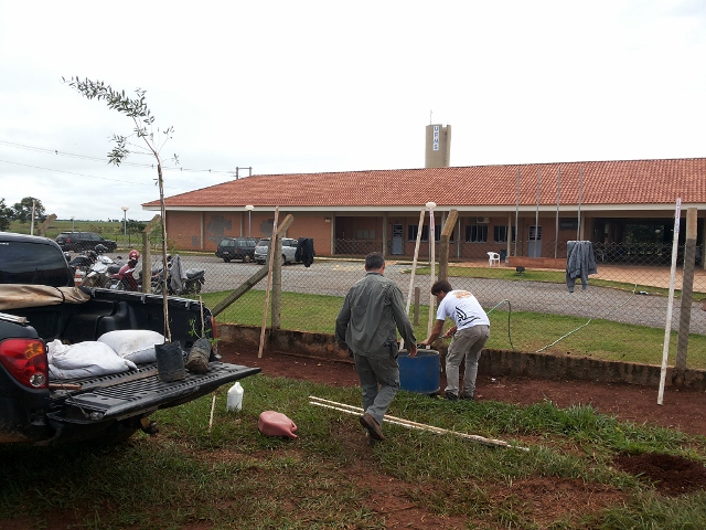 Acadêmicos da UFMS recebem apoio da SEMA em projeto