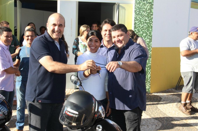 R$ 100 Mil: Prefeitura investe na compra de veículos, e melhora atendimento aos cidadãos de Bonito R$ 100 Mil: Prefeitura investe na compra de veículos, e melhora atendimento aos cidadãos de Bonito