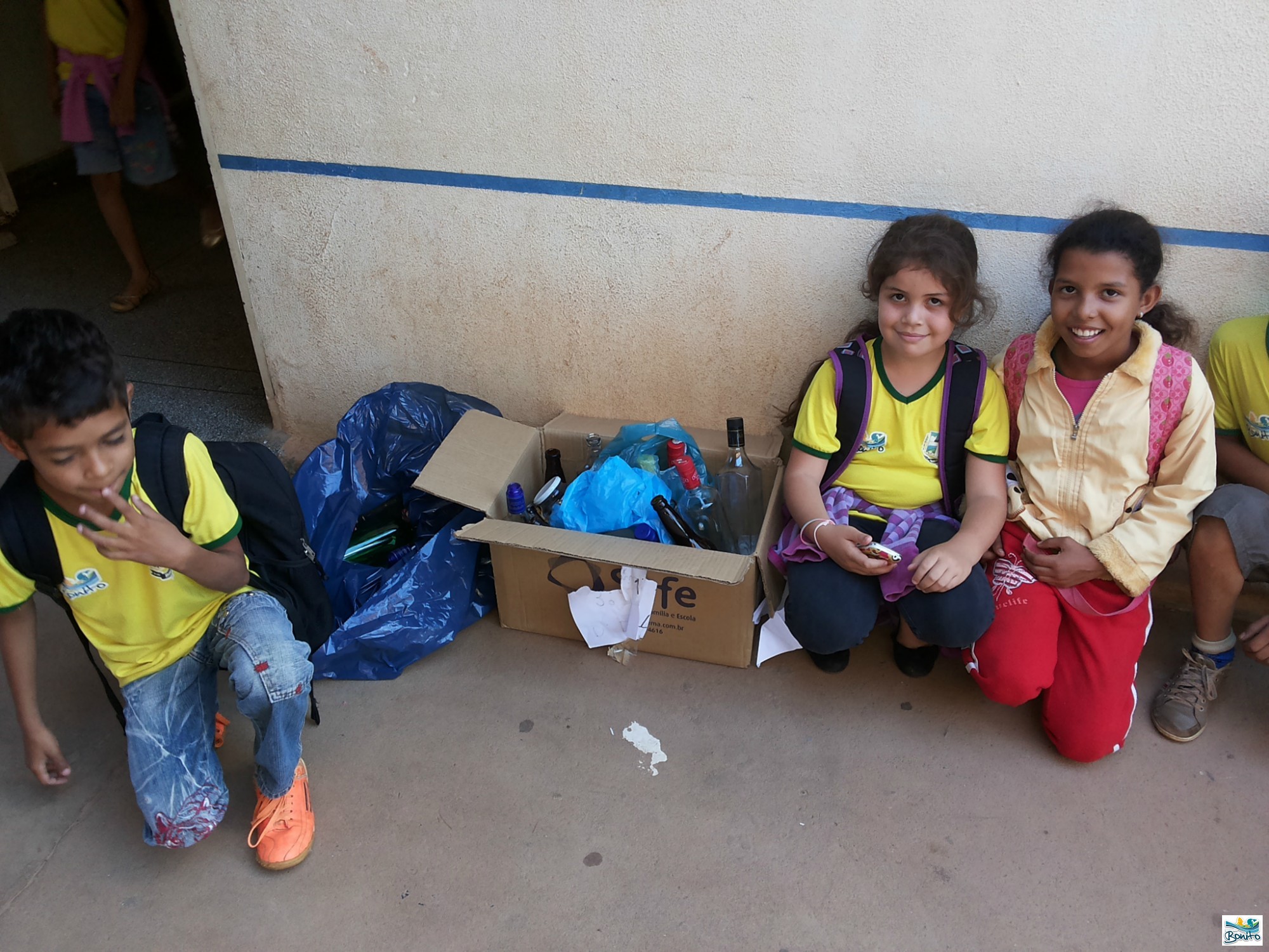 Escolas municipais recebem informações sobre programa Recicla Bonito Escolas municipais recebem informações sobre programa Recicla Bonito