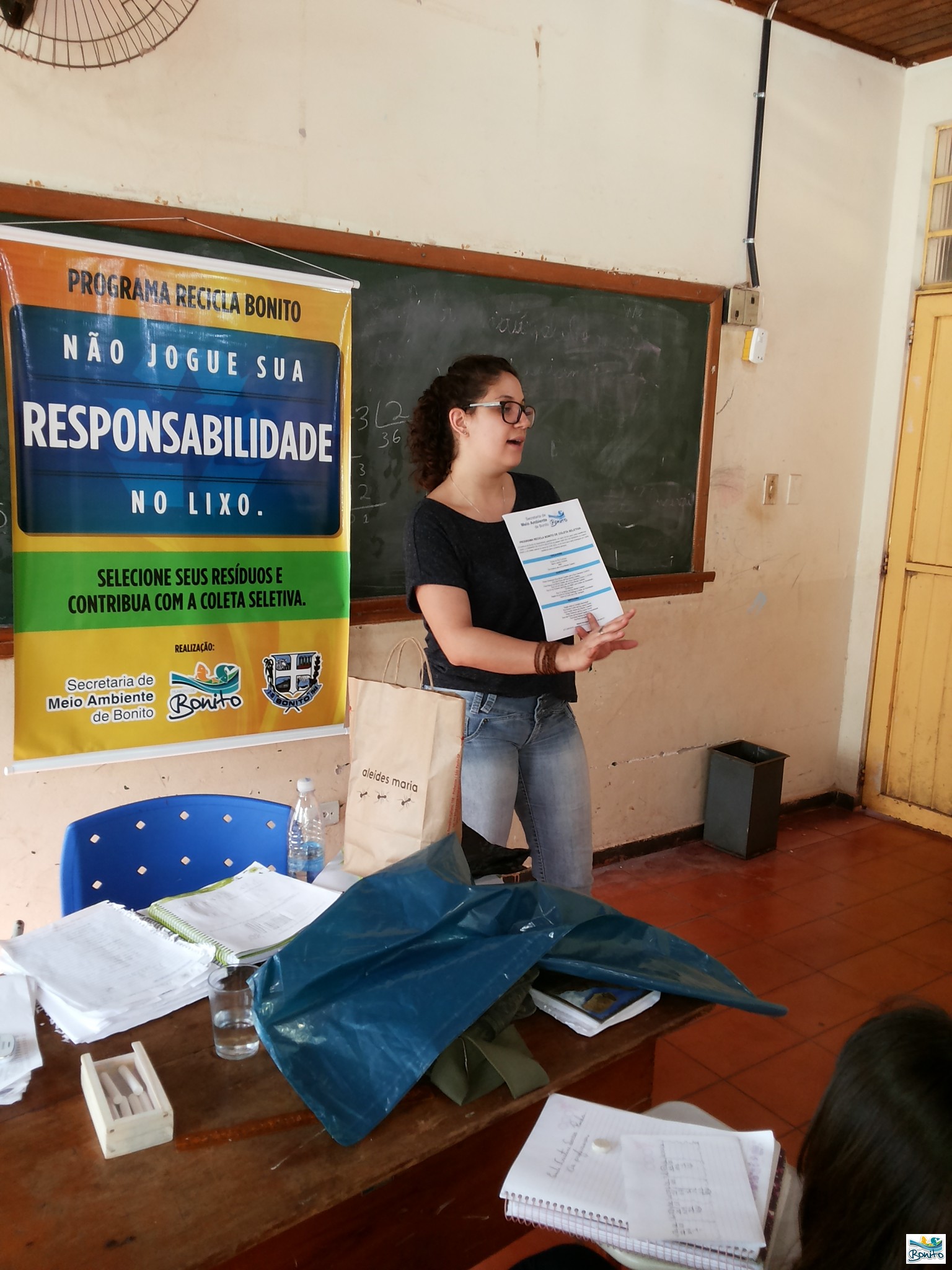 Escolas municipais recebem informações sobre programa Recicla Bonito