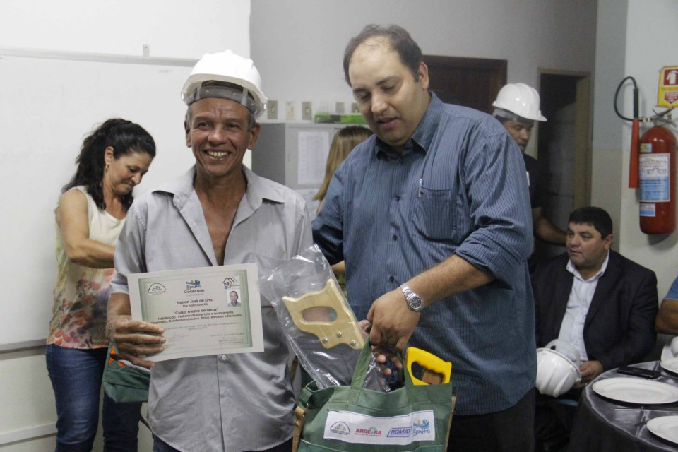 Capacitação: Bonito agora tem 35 novos mestres de obra Capacitação: Bonito agora tem 35 novos mestres de obra