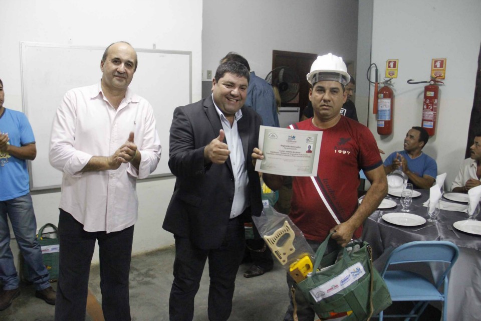 Capacitação: Bonito agora tem 35 novos mestres de obra Capacitação: Bonito agora tem 35 novos mestres de obra
