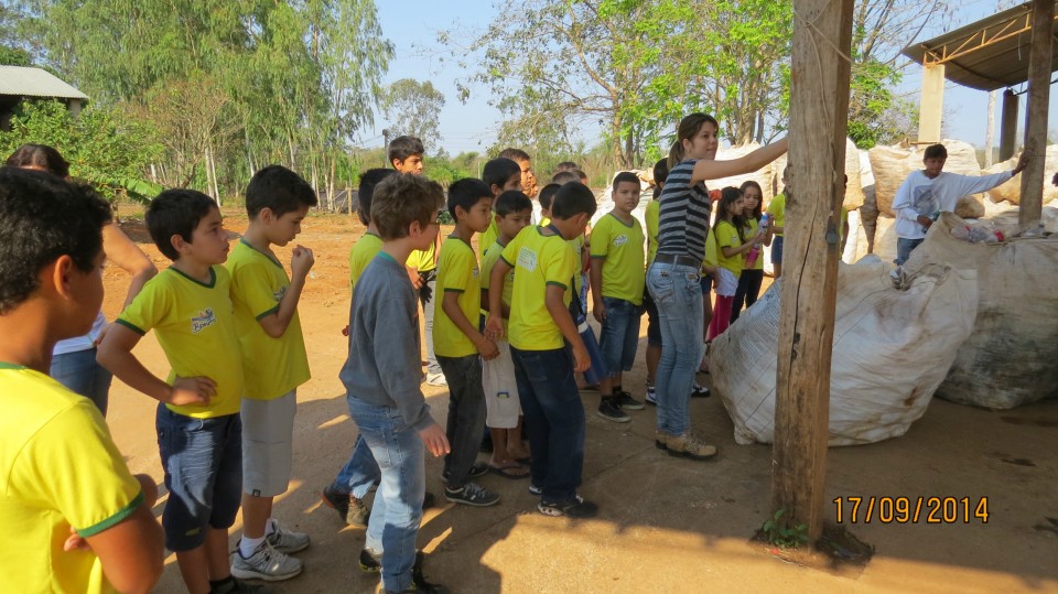 Sensibilização ambiental com o Programa Recicla Bonito