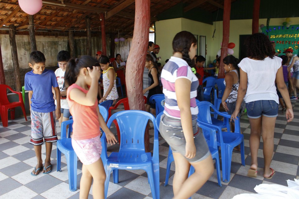 Dia das Crianças: Espetáculo emociona comunidade do Águas do Miranda Dia das Crianças: Espetáculo emociona comunidade do Águas do Miranda