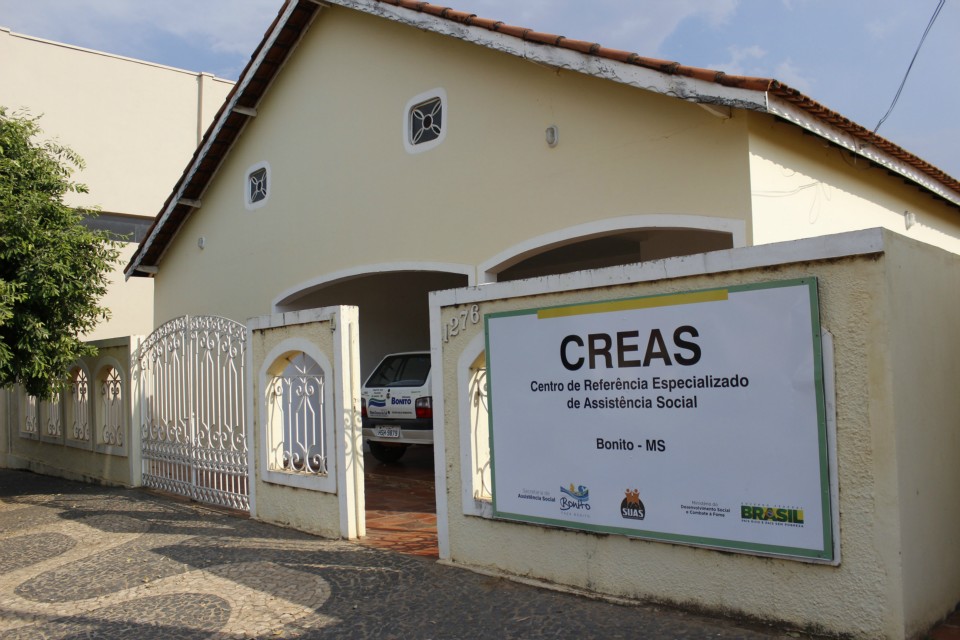 Leleco inaugura as novas instalações do CREAS em Bonito