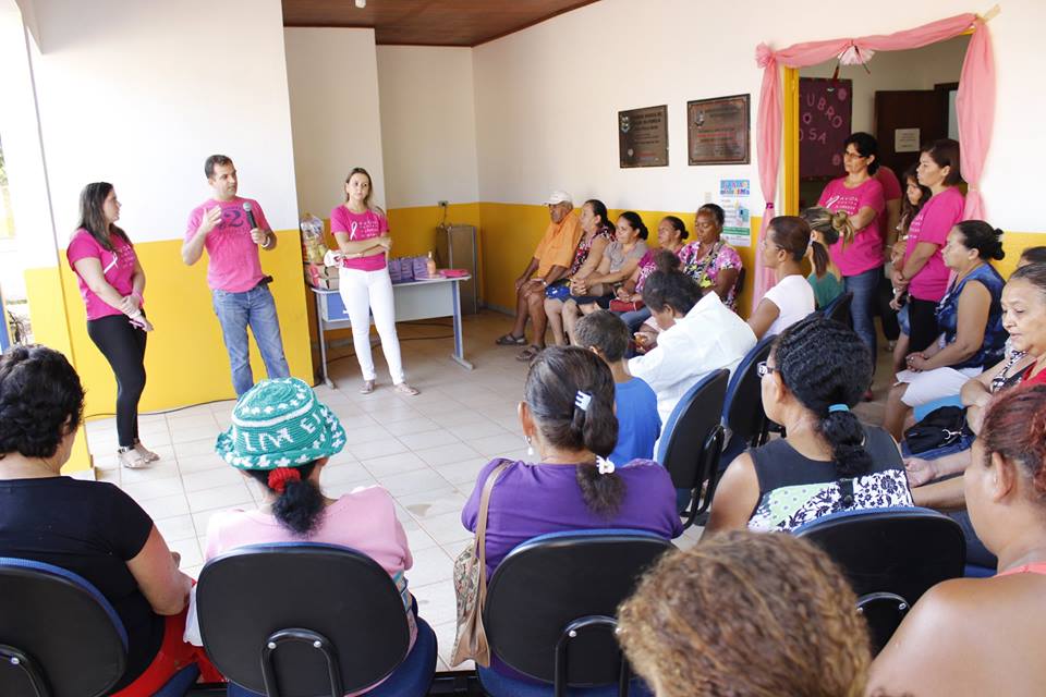 ESF's Rincão Bonito e Bom Viver realizam campanha "Outubro Rosa"