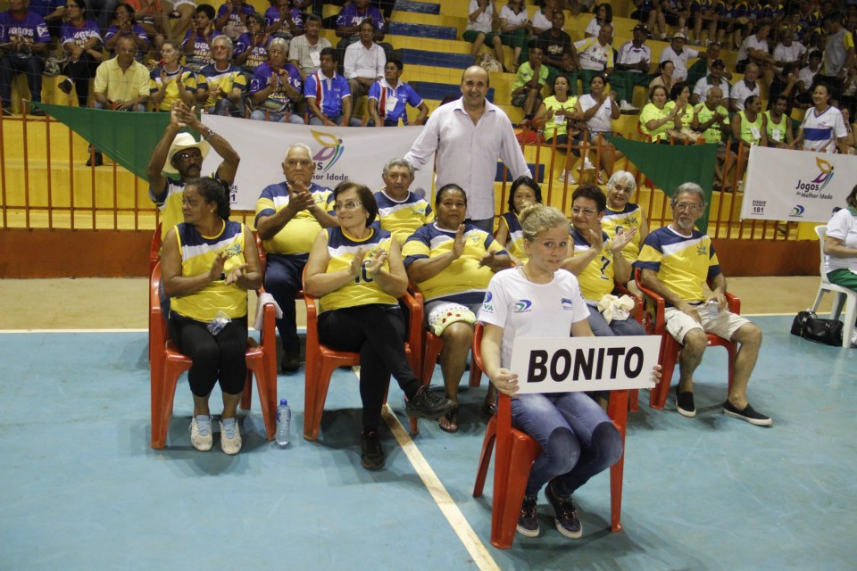 Jogos da Melhor Idade: Abertura em Bonito foi emocionante, e contou com grande público