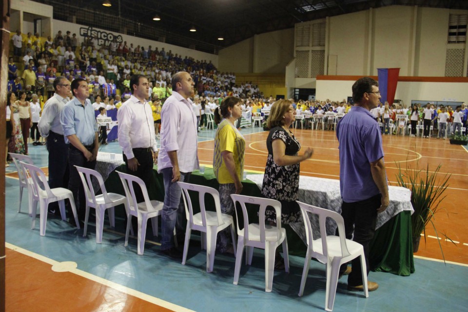 Jogos da Melhor Idade: Abertura em Bonito foi emocionante, e contou com grande público