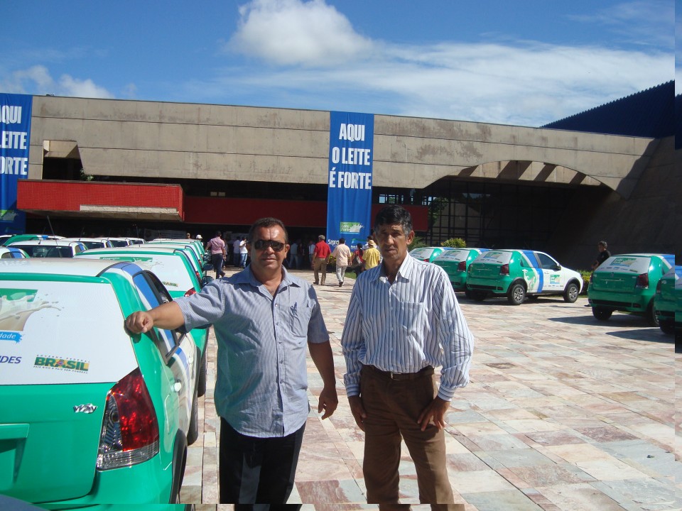 Secretário de Produção e Desenvolvimento Rural participa de encontro do Programa Leite Forte