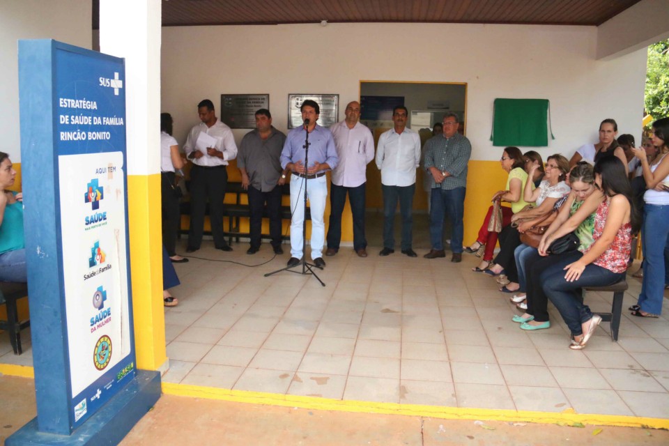 Município recebe 32 casas populares, novas instalações em saúde e uma UTI móvel