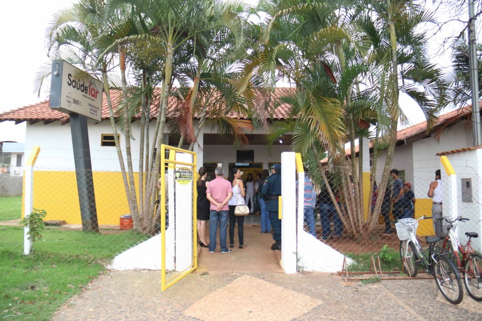 Município recebe 32 casas populares, novas instalações em saúde e uma UTI móvel