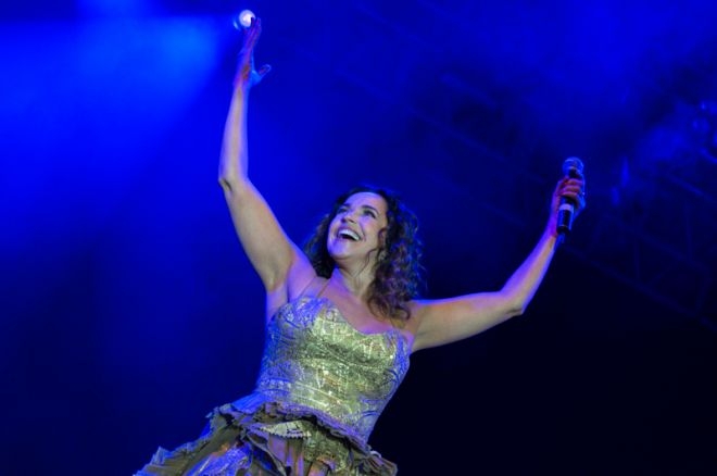 Daniela Mercury agita Festival de Bonito