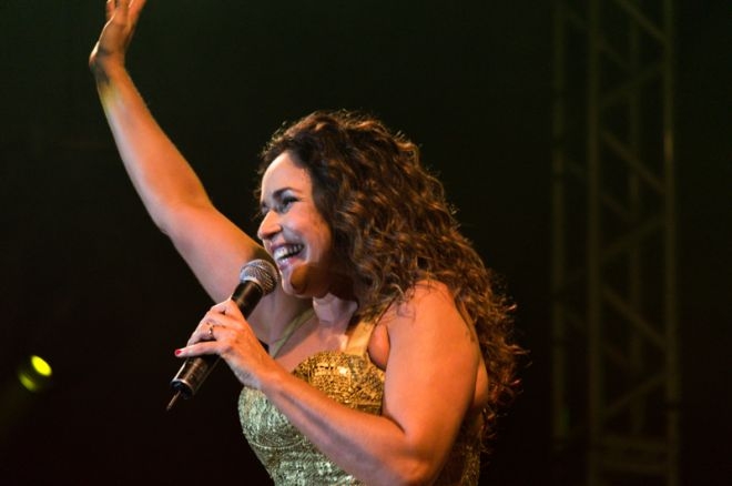 Daniela Mercury agita Festival de Bonito