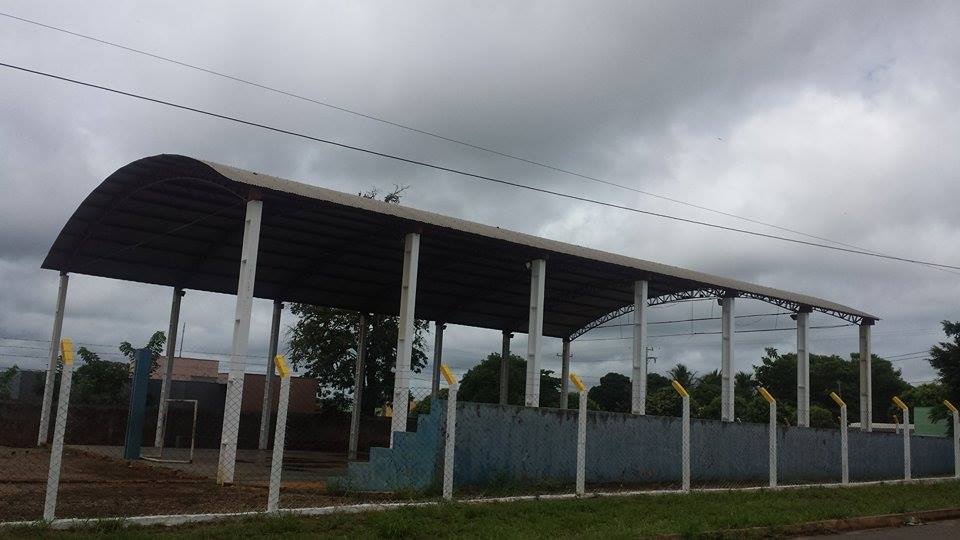 Quadra esportiva na Vila Donária é reformada pela Prefeitura Municipal de Bonito
