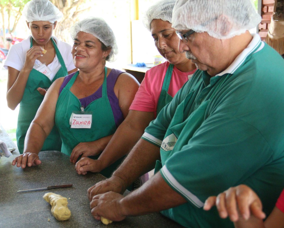 Mulheres descobrem novas possibilidades na cozinha em curso do Senar